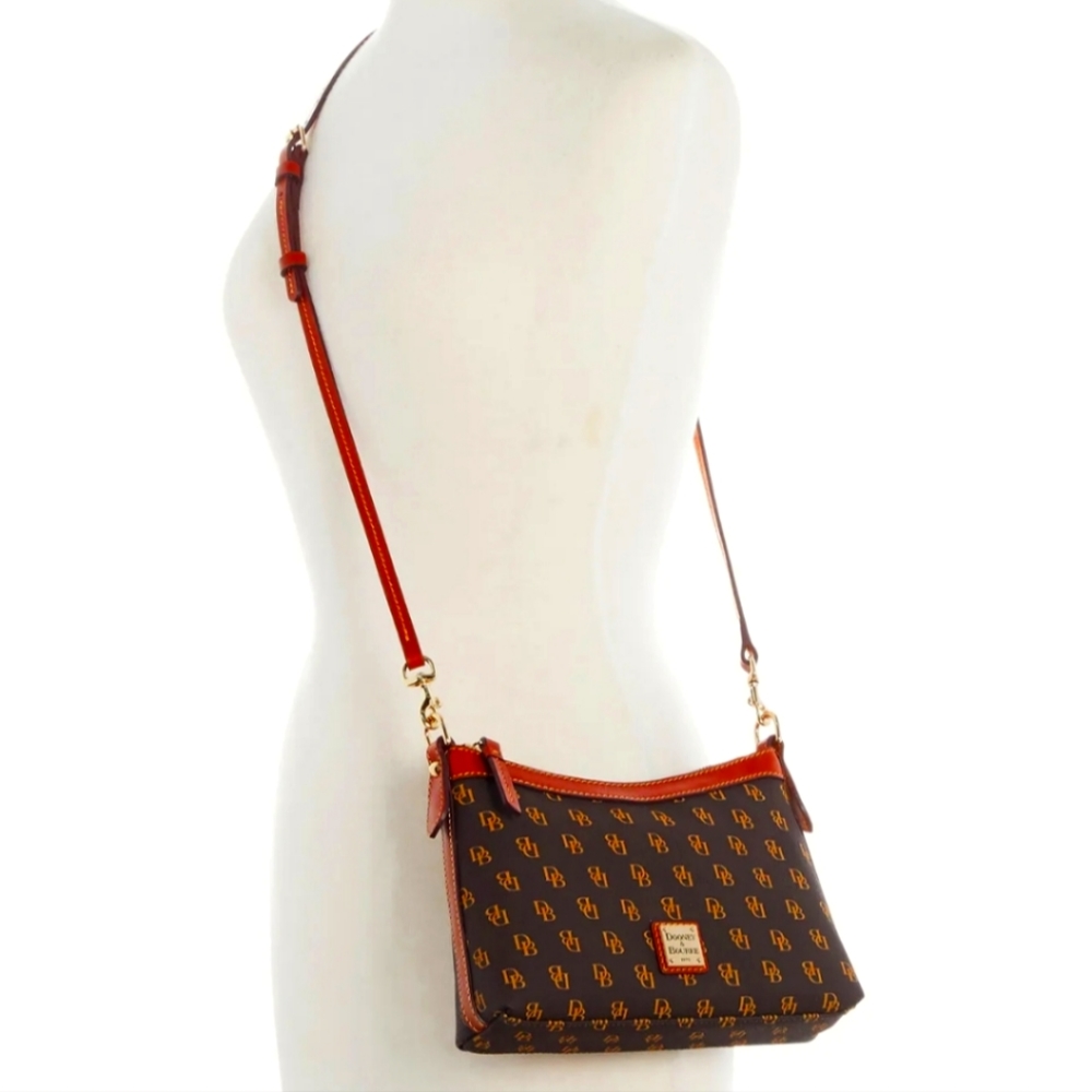 NWT Authentic Dooney&Bourke crossbody
